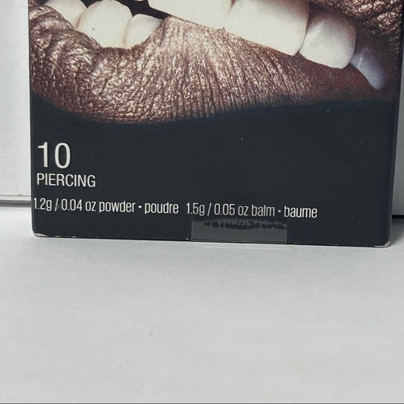 Maybelline Python Metallic Lip Kit Piercing Silver - Picture 6 of 10